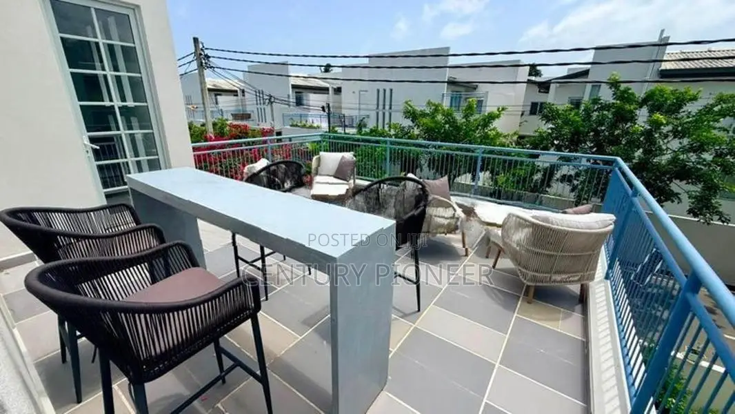 Santorini Apartment Villa for Sale at Negombo