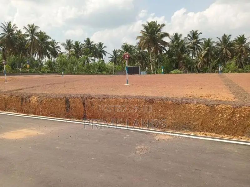 සියලු පහසුකම් සමගින් වටිනා ඉඩම් ව්‍යාපෘතියක් හෝමාගම කිරිවත්තුඩුව හන්දි