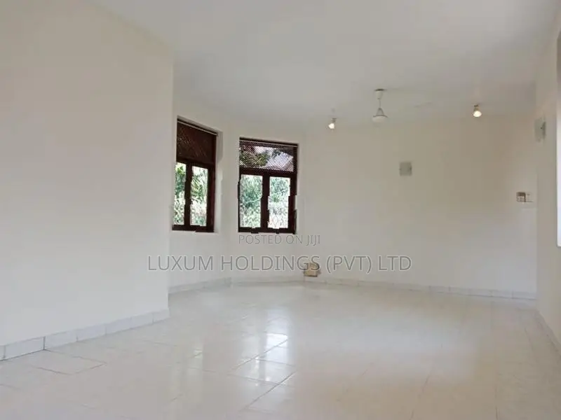 House For Rent Off Asian International school Colombo 05 [ 747C ]