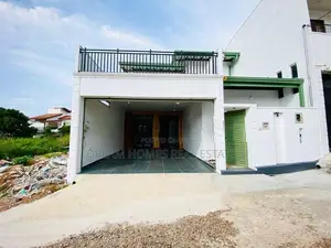 Modern 4BR Family House for Sale in Athurugiriya