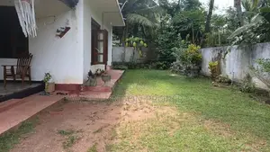 Kurunegala, Kohumeeya | Beautiful 2-Storey House for Sale