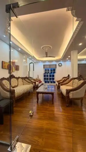 Luxury furnished House For Rent in Thalawathugoda | EH442