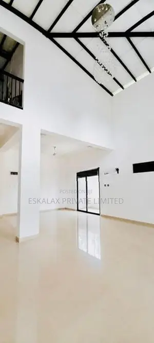22 Perches Luxury House for immediate Sale in Piliyandala - EH439