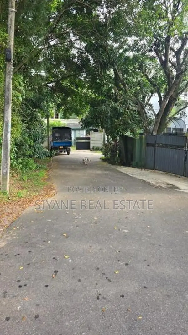 Kadawatha 2 Storey House for sale-කඩවත නිදනකාමර 5ක අලංකාර දෙමහල් නිවසක
