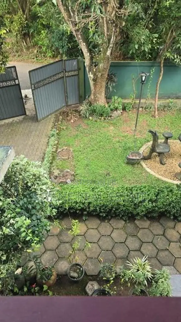 Kadawatha 2 Storey House for sale-කඩවත නිදනකාමර 5ක අලංකාර දෙමහල් නිවසක