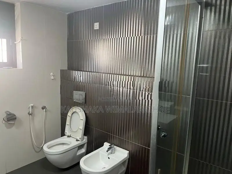Two Story House for Rent in Mount Lavinia
