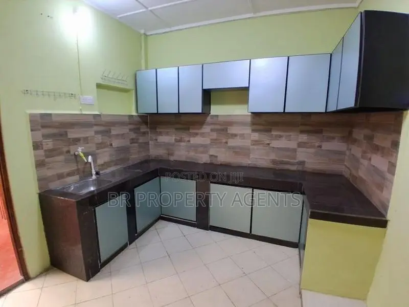 Single Story House for Sale in Wellampitiya