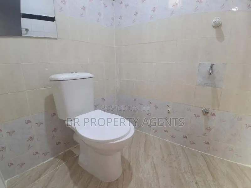 Single Story House for Sale in Wellampitiya