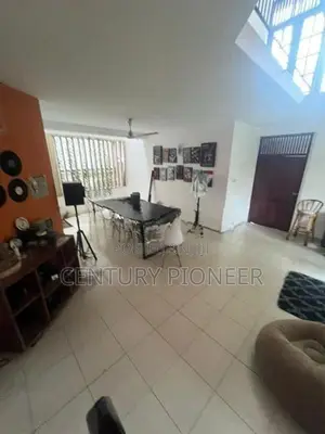 House for Sale in Colombo 5