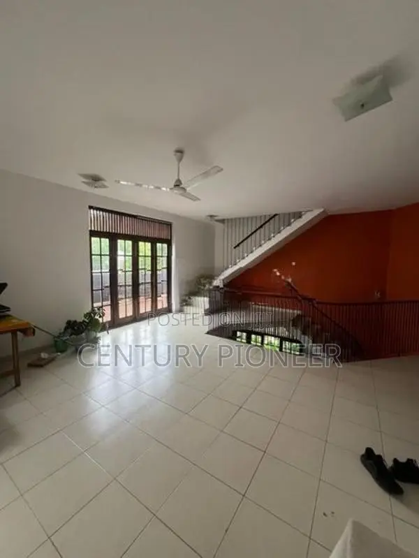 House for Sale in Colombo 5
