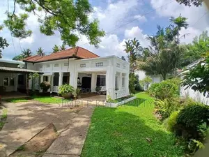 Land with House for Sale in Gampaha