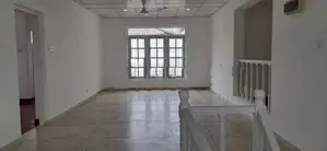 Spacious Commercial Building for Rent Homagama