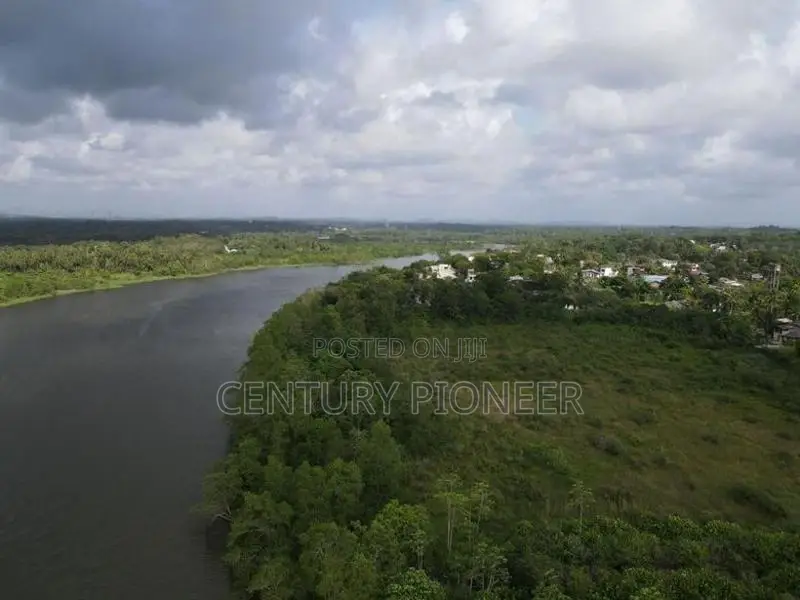 Waterfront Land for Sale in Bolgoda