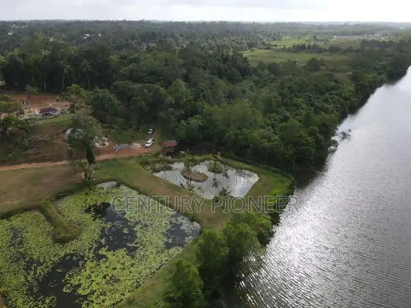 Waterfront Land for Sale in Bolgoda
