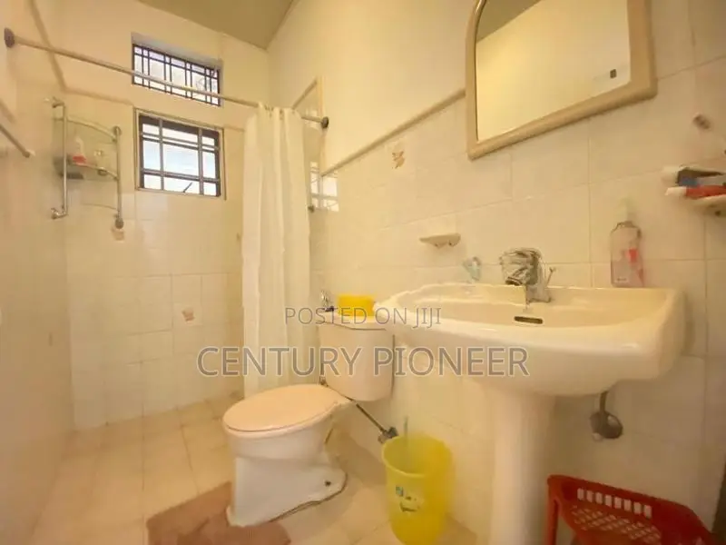 House for Sale in Colombo 5