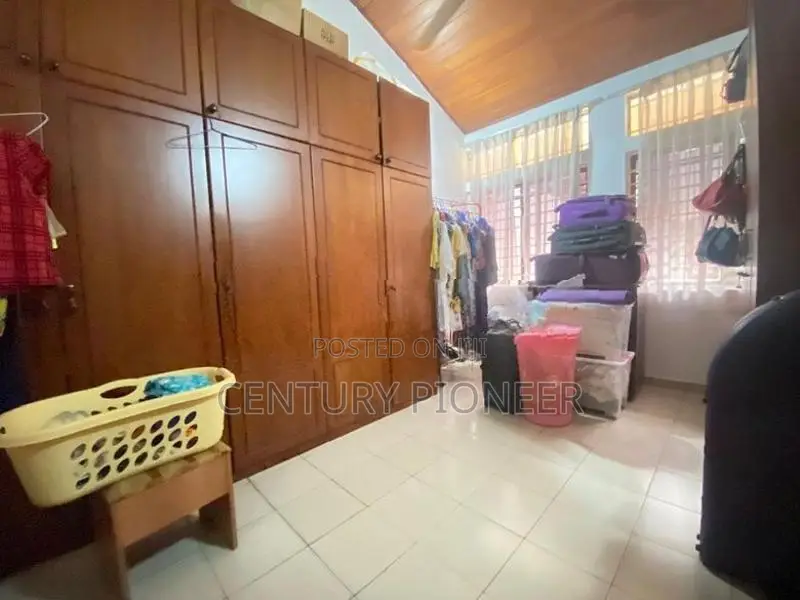House for Sale in Colombo 5