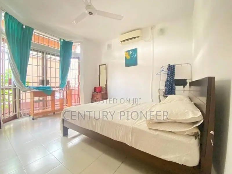House for Sale in Colombo 5