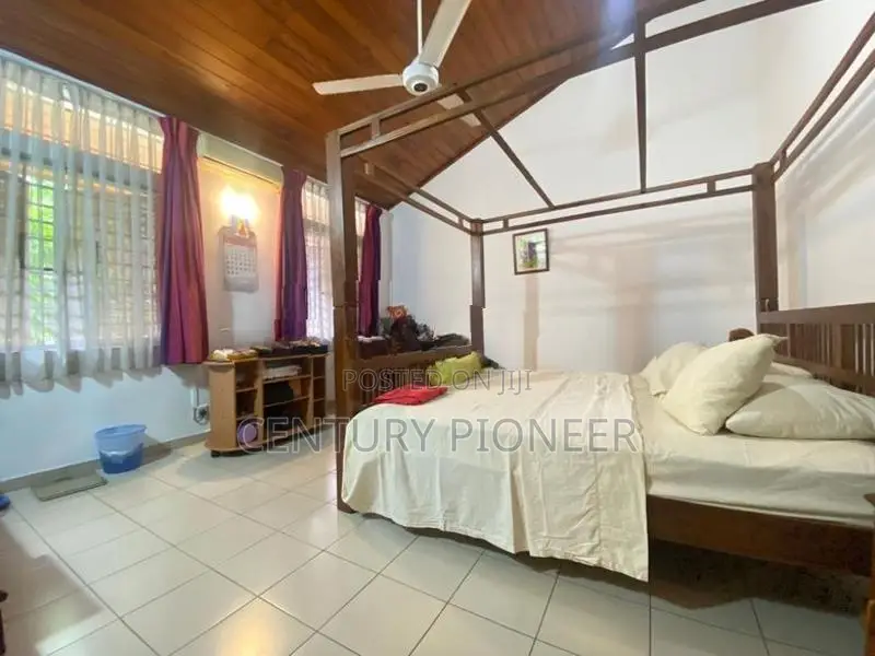 House for Sale in Colombo 5