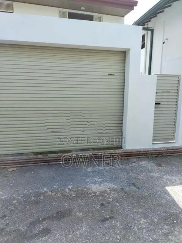 Upstairs House for Rent in Athurugiriya