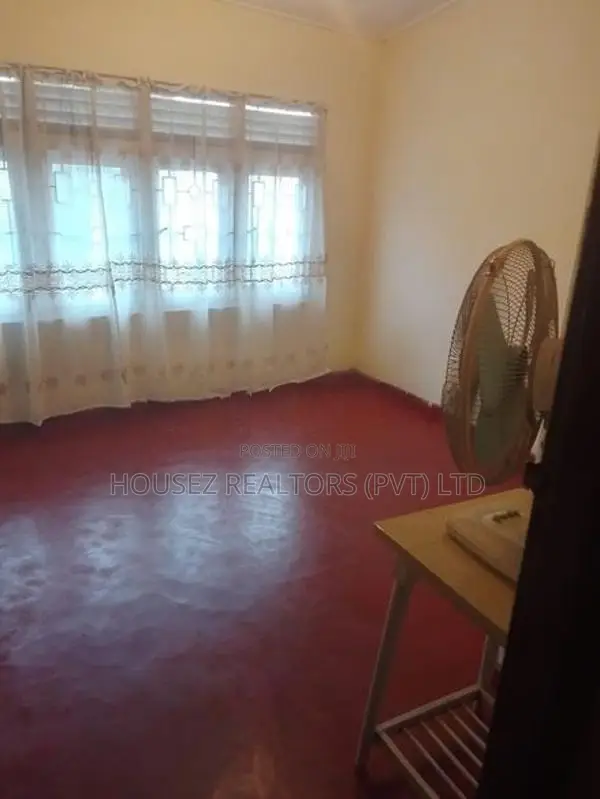 Spacious 5-Bedroom House for Sale – Maharagama