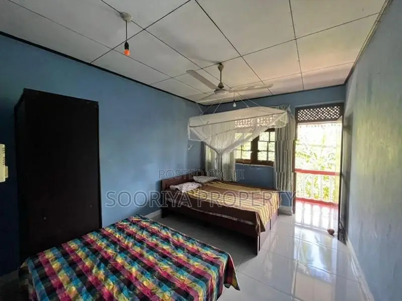 ATHURUGIRIYA 2BR UPSTAIR FURNISHED HOUSE FOR RENT