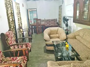 අංග සම්පූර්ණ නිවසක් විකිණීමට
