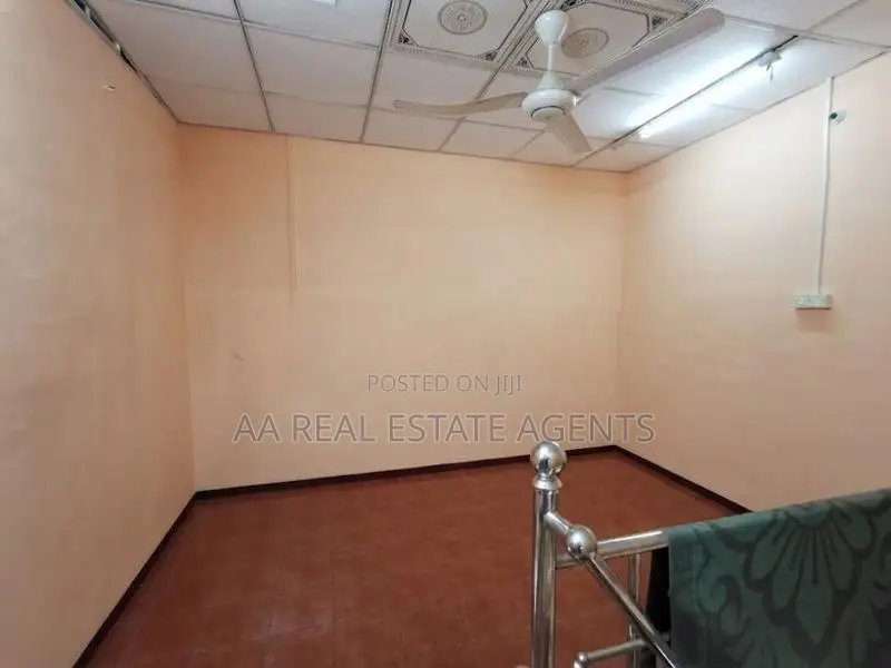 Two Storey House for Sale in Colombo 10