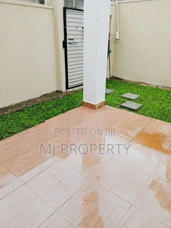 ( TS-1204) Valuable Two Storey House Sale in Athurugiriya