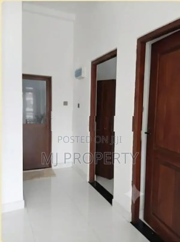 ( TS-1204) Valuable Two Storey House Sale in Athurugiriya