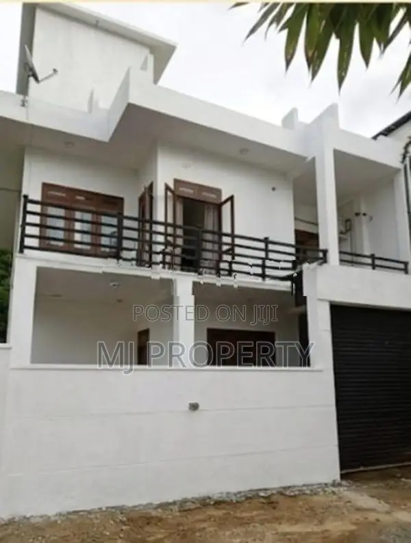 ( TS-1204) Valuable Two Storey House Sale in Athurugiriya