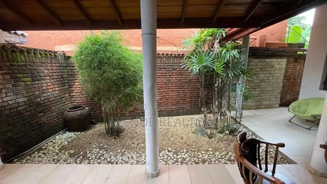 5BR Two-Storey House for Sale in Kandana (HS4948)