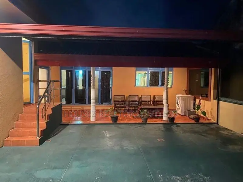Fully Furnished Rooftop Annex for Rent – Galle Town
