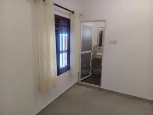 Newly Renovated Luxury 3 Bedroom House for Sale – Dampe