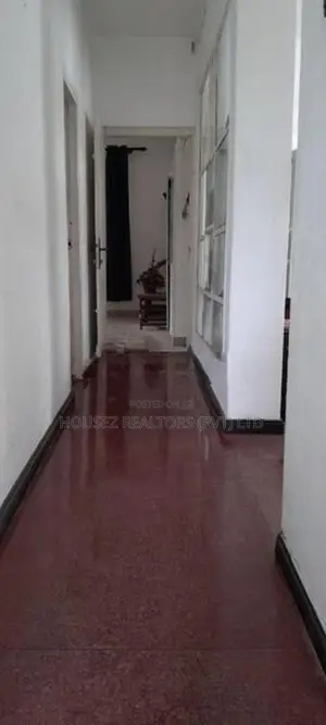 Spacious 6-Bedroom House for Rent – Piliyandala