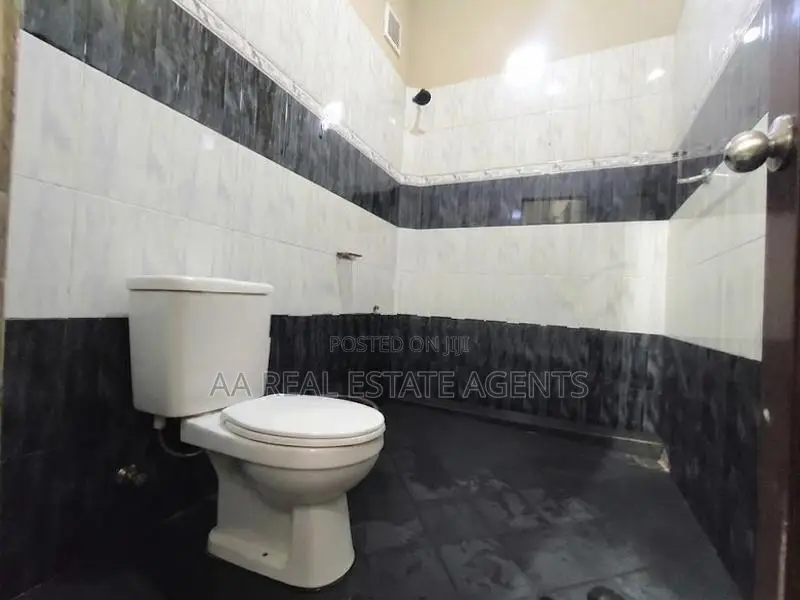 Two Storey House for Sale in Wellampitiya