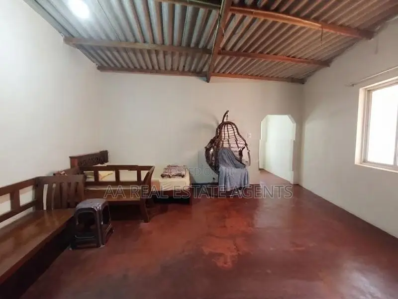Two Storey House for Sale in Wellampitiya