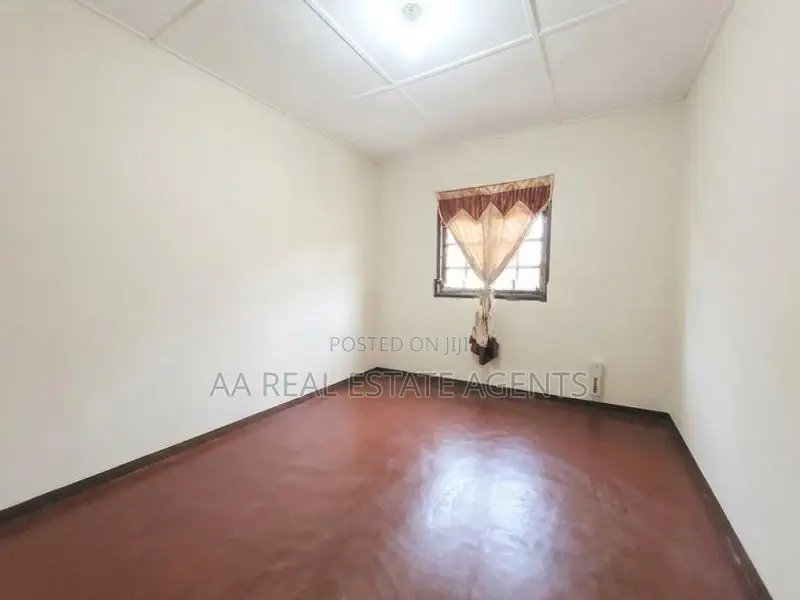 Two Storey House for Sale in Wellampitiya