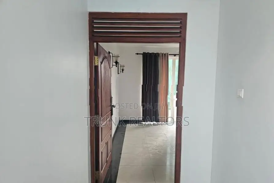 Mount Breeze, Lavinia 03BR Apartment For Sale (NK11794)