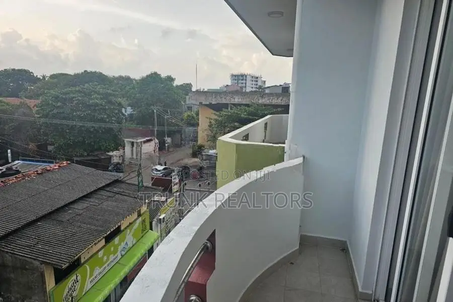 Mount Breeze, Lavinia 03BR Apartment For Sale (NK11794)