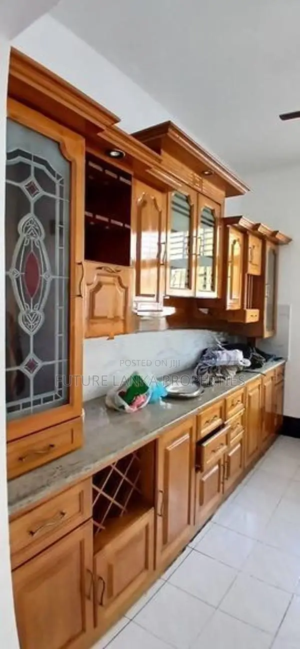 House for Rent without Furniture in Mount Lavaniya