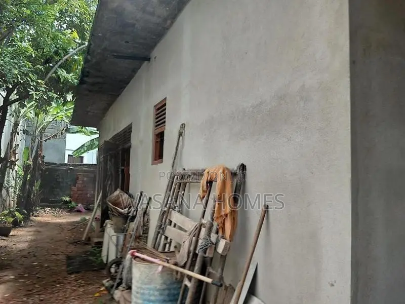 House Standard Material for Sale Delkanda