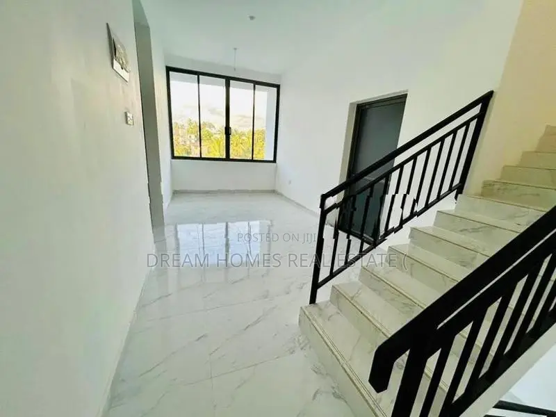 2-Storey House for Rent – Pothuarawa Road