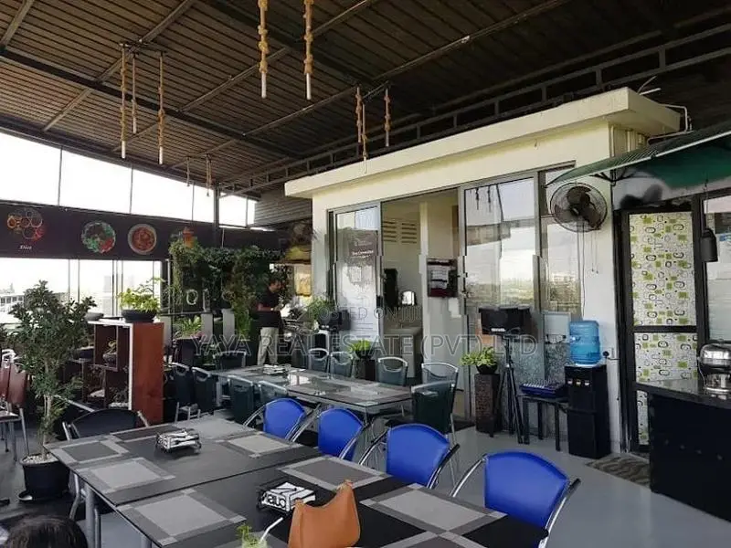 LUXURY HOTEL FOR SALE IN BORALASGAMUWA