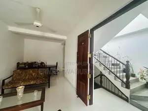 Upper Floor House for Rent in Nugegoda (hr-601)