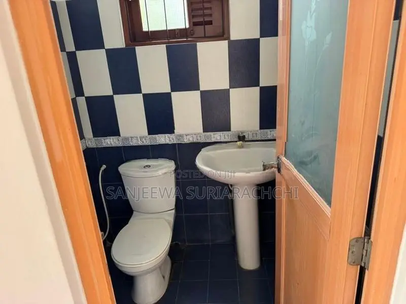 Newly renovated 2 Bed room House for Rent in Bokundara