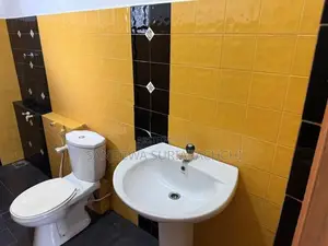 Newly renovated 2 Bed room House for Rent in Bokundara