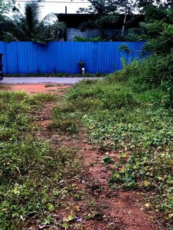 35-Perch Prime Land for Sale – Ranala