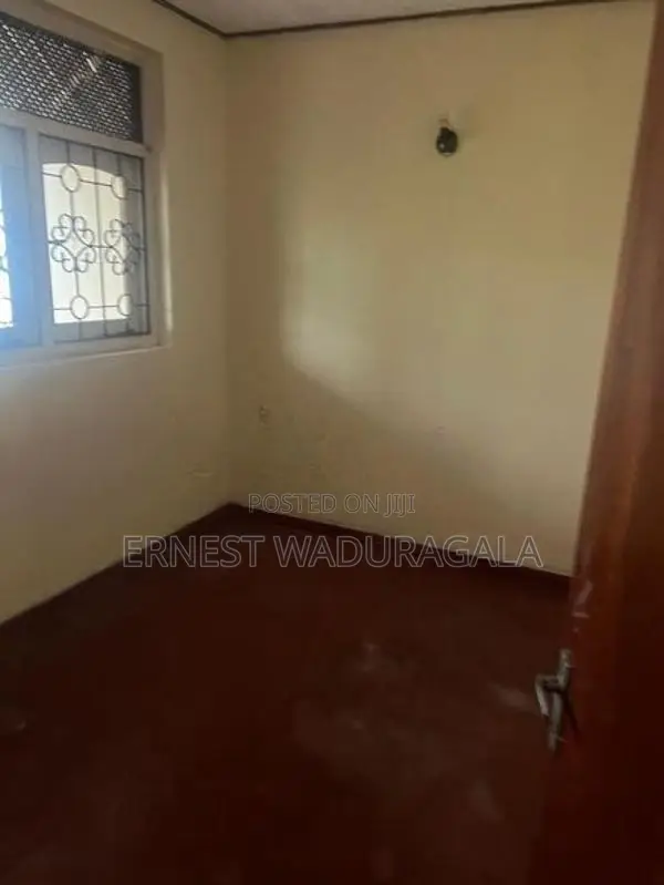 Upper Floor Rent in Boralesgamuwa - 603