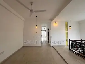 3 Storey House in Mirihana, Nugegode