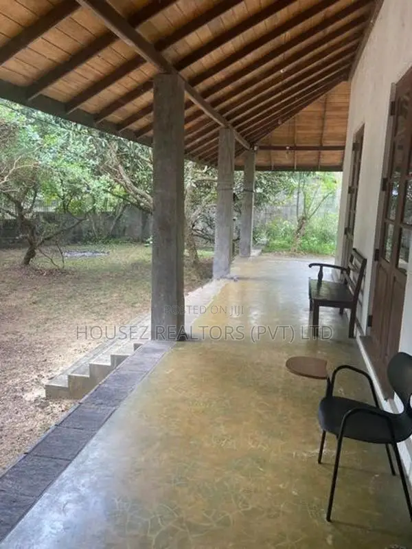 Luxury 5-Bedroom Mansion with 70 Perches for Sale in Pothuarawa, Malab